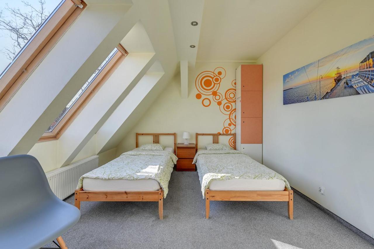 George Hostel